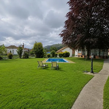 Rural Con Piscina En | La Ablanosa *